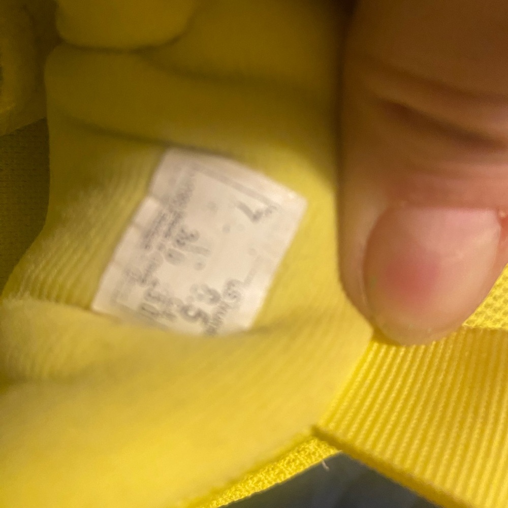 Vans UltraRange Yellow Sneakers – Men’s 7 / Women’s 8.5 - Picture 5 of 5